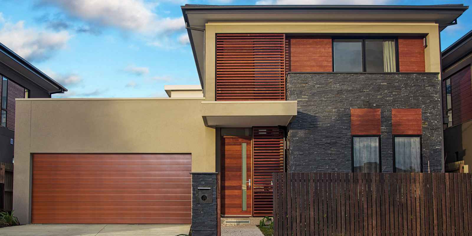 Sectional 4 panel Door 1920-2180mm high, Merlin Opener included