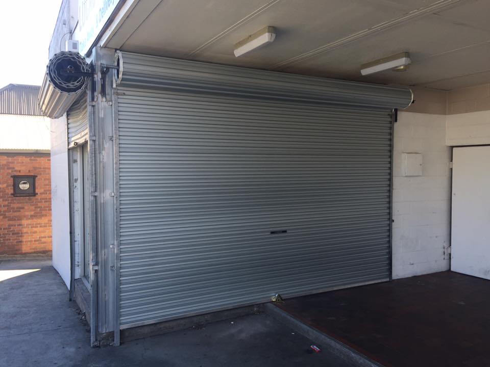 Reverse Rolled Curtain - Door Supply