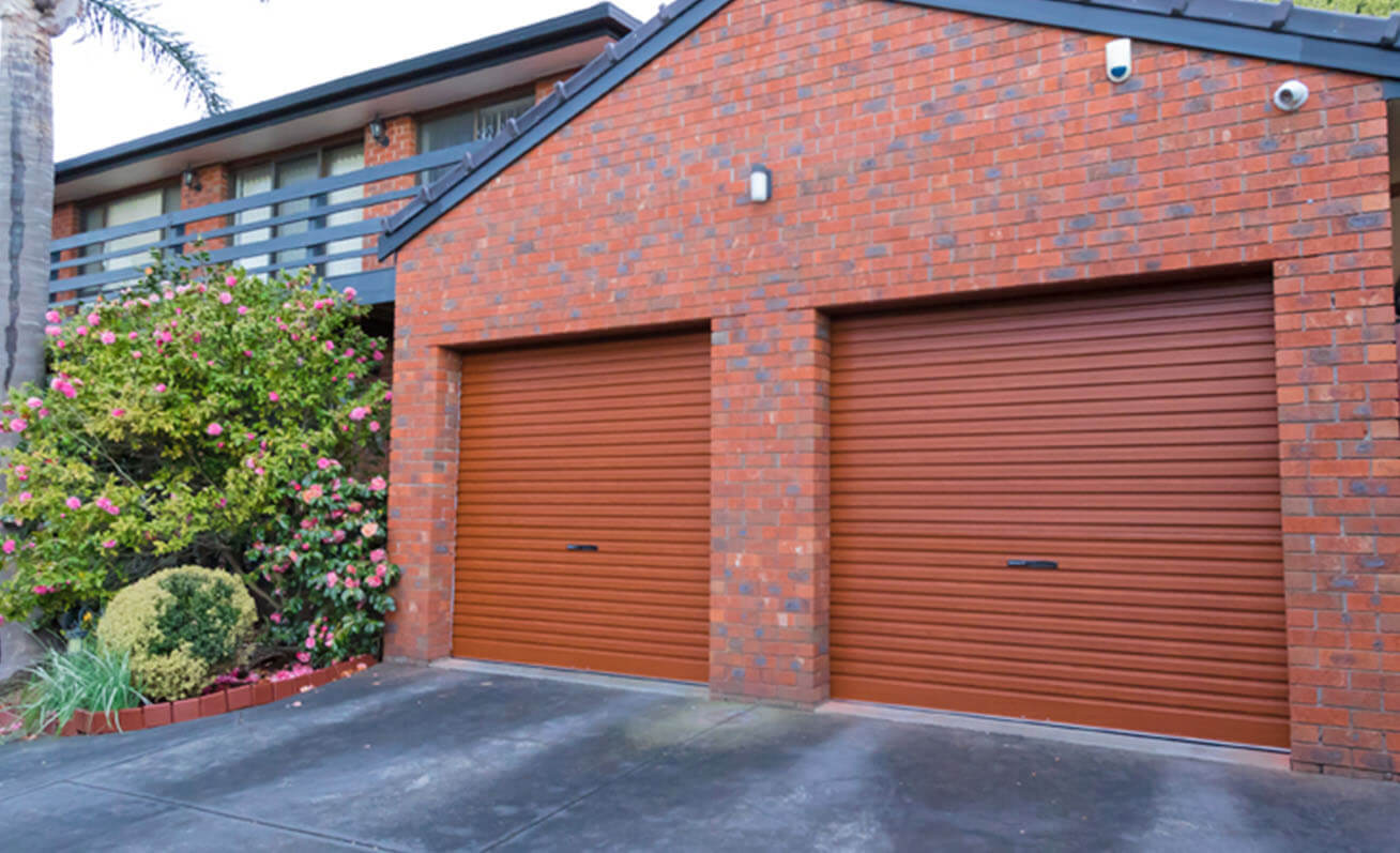 2700mm High B&D Residential Roller Door