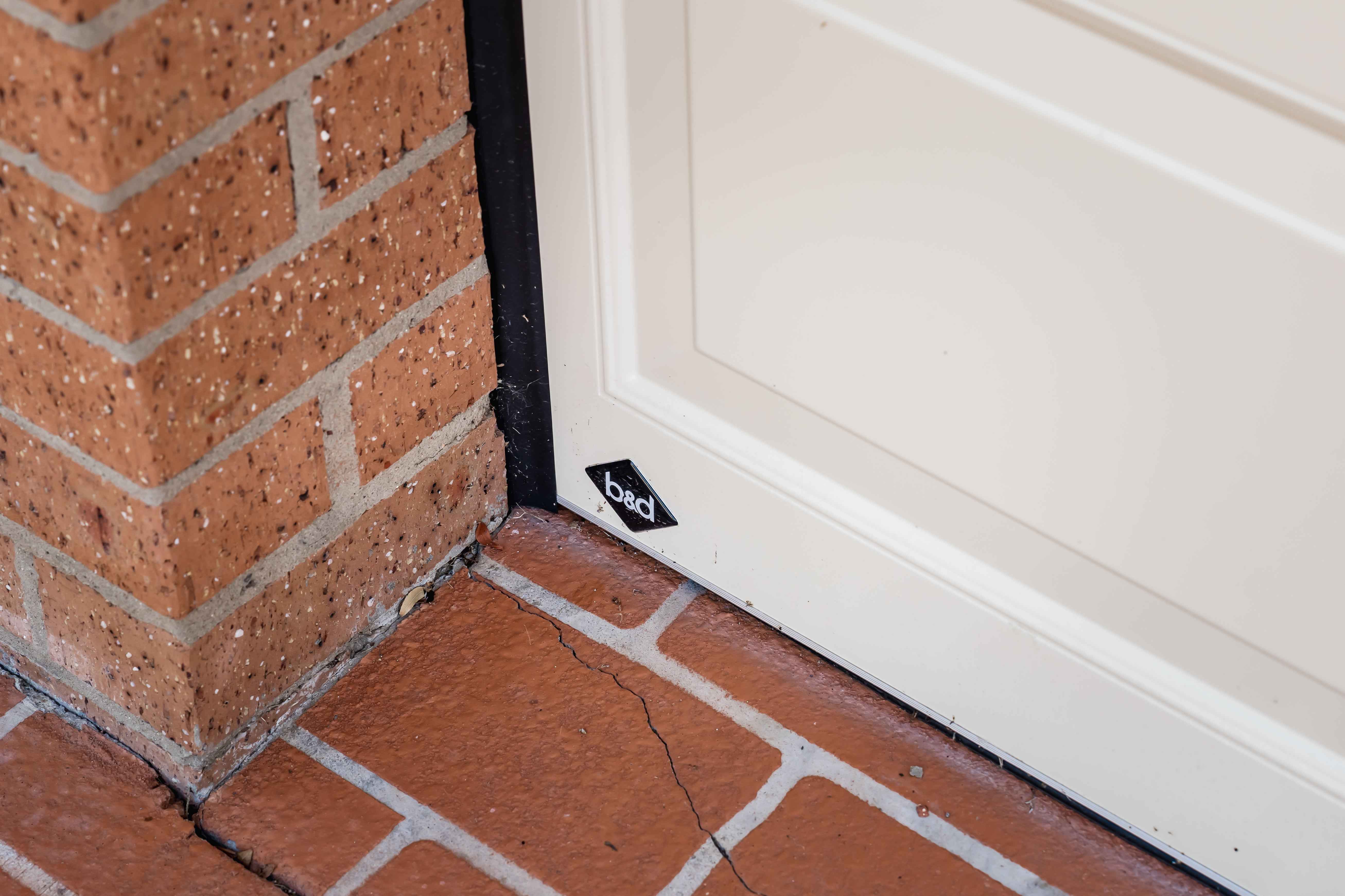 Statesman Panel Lift garage door by B&D