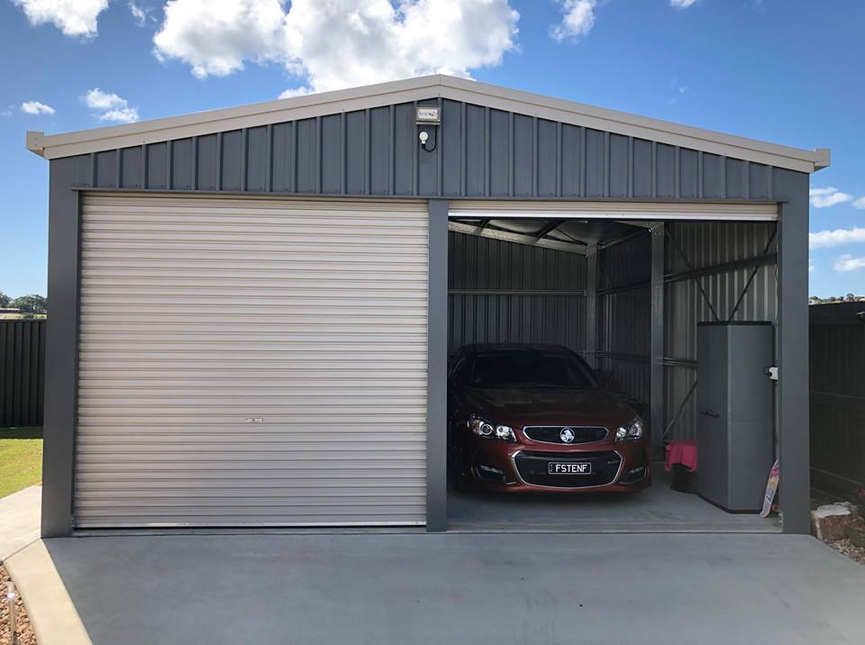 2400mm High B&D Domestic Single Roller Door