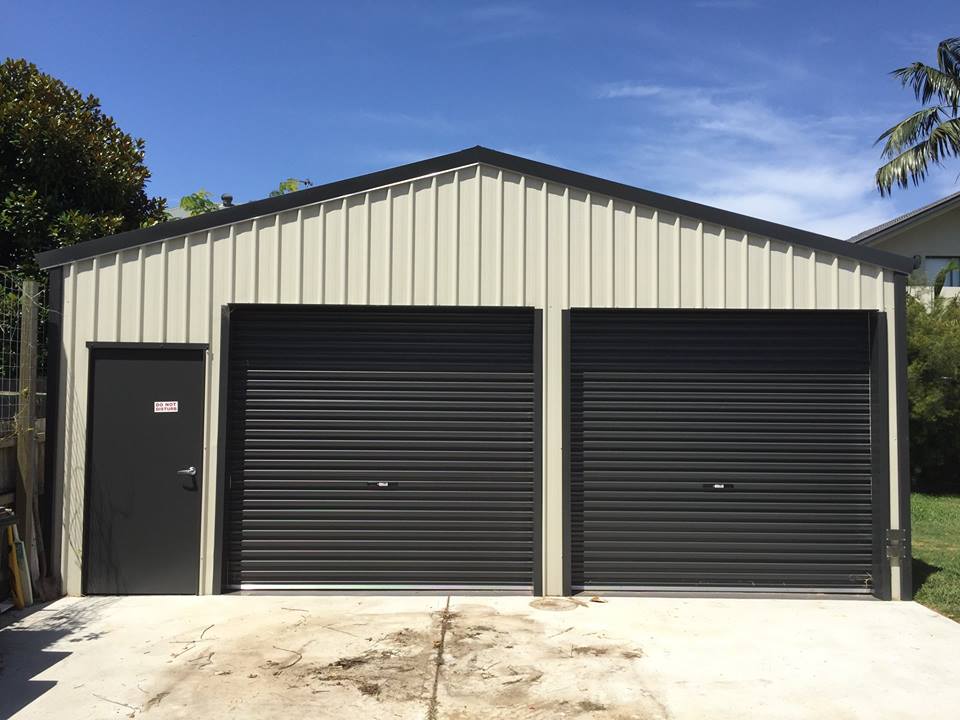 2400mm High B&D Domestic Single Roller Door