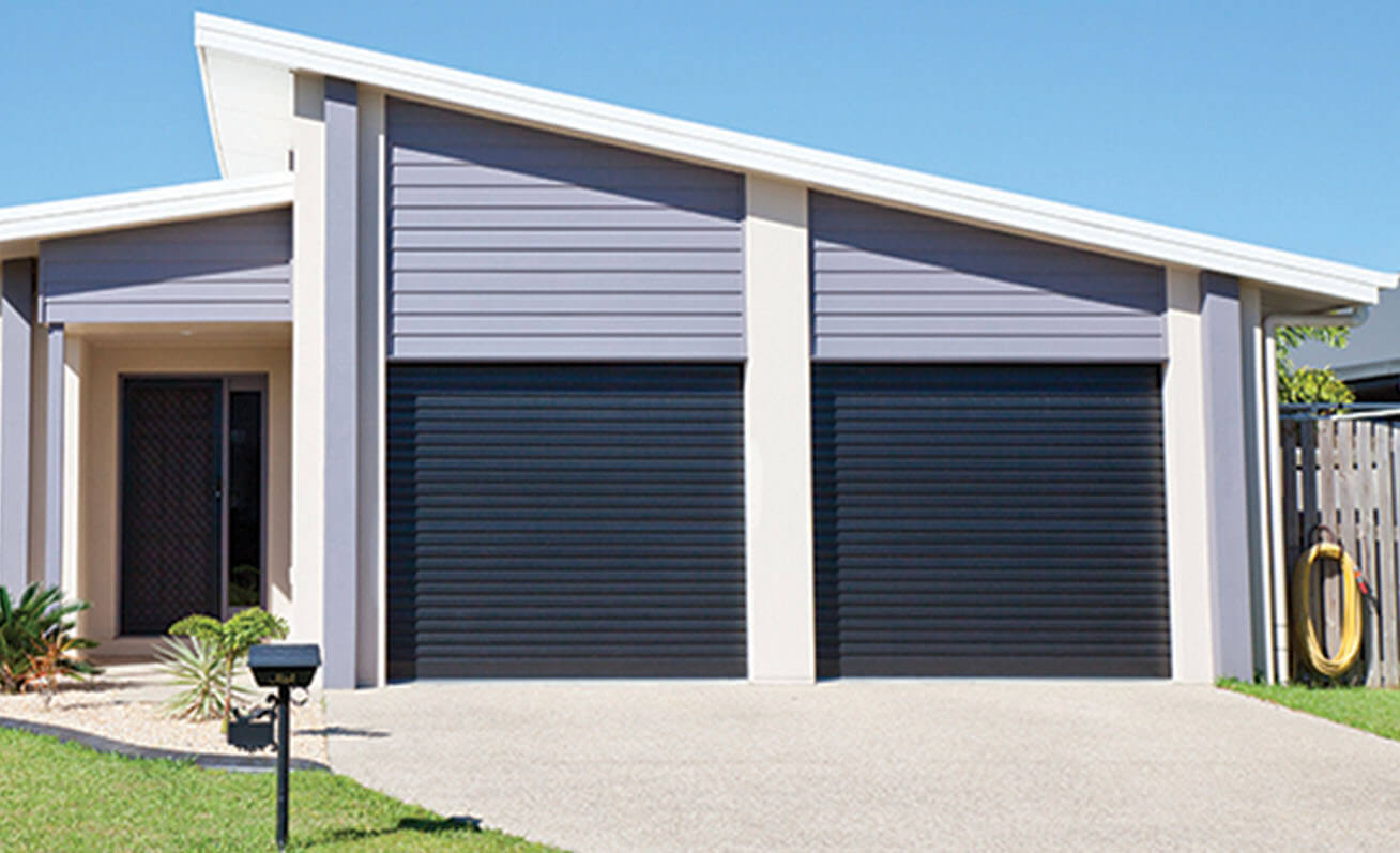 2700mm High B&D Domestic Single Roller Door