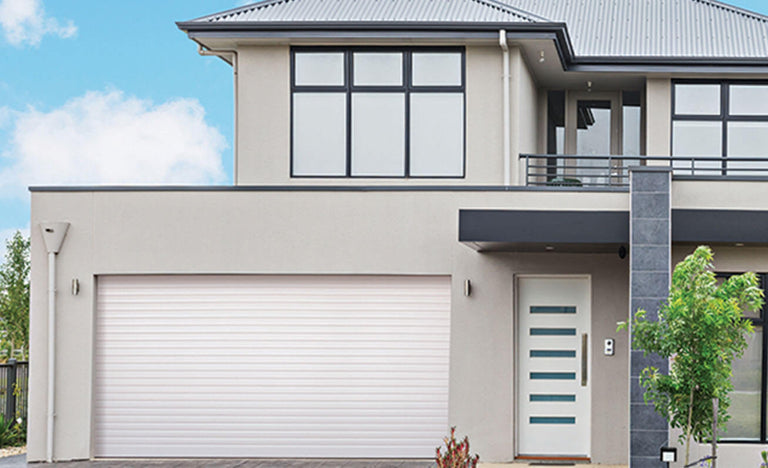 3000mm High B&D Domestic Single Roller Door